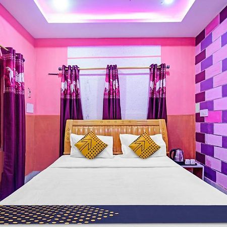 Spot On 81220 New Asha Hotel Puri Luaran gambar