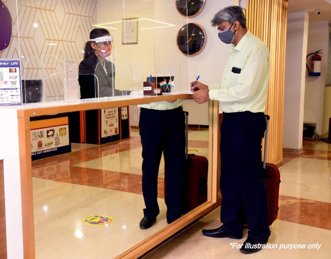 Spot On 81220 New Asha Hotel Puri Luaran gambar