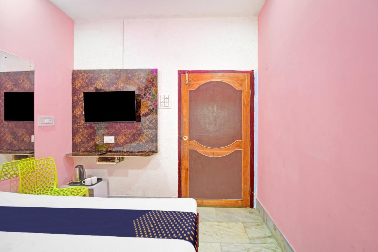 Spot On 81220 New Asha Hotel Puri Luaran gambar