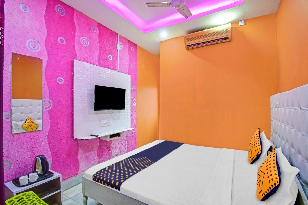 Spot On 81220 New Asha Hotel Puri Luaran gambar